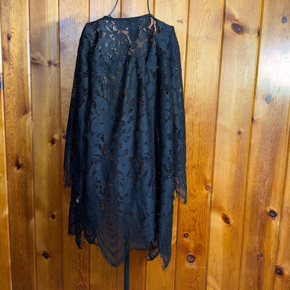 Love, Fire Black Lace Cardigan size medium stylish cover wrap causal or fancy - Picture 5 of 5